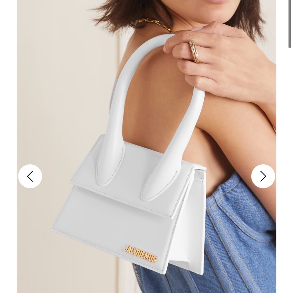 JACQUEMUS Le Chiquito Moyen leather tote